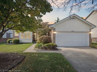 2562 Woodmont Dr E, Canton, MI 48188