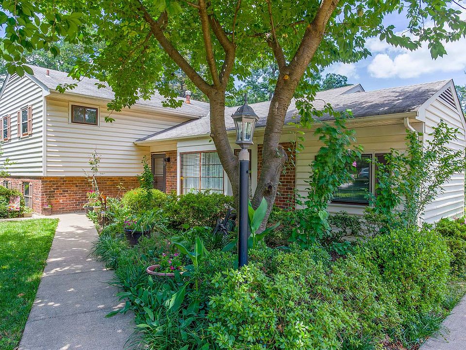 1st image of 8508 Rivermont Dr