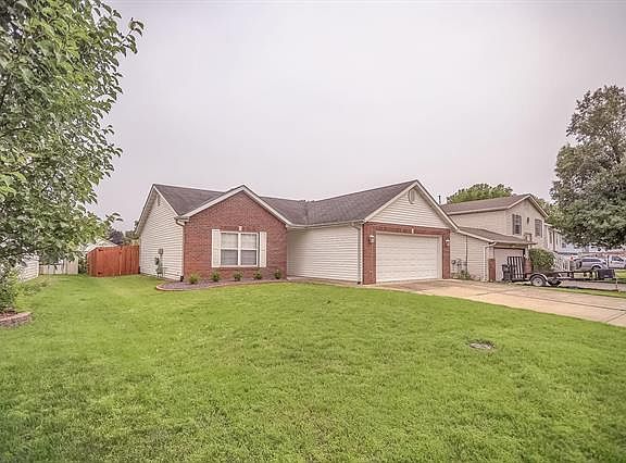 3rd image of 5116 Stephanie Dr