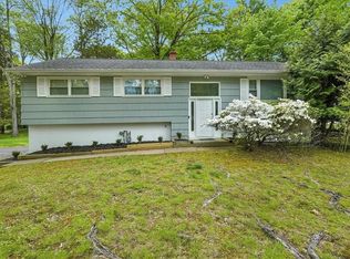 2 Mandon Ter, New City, NY 10956