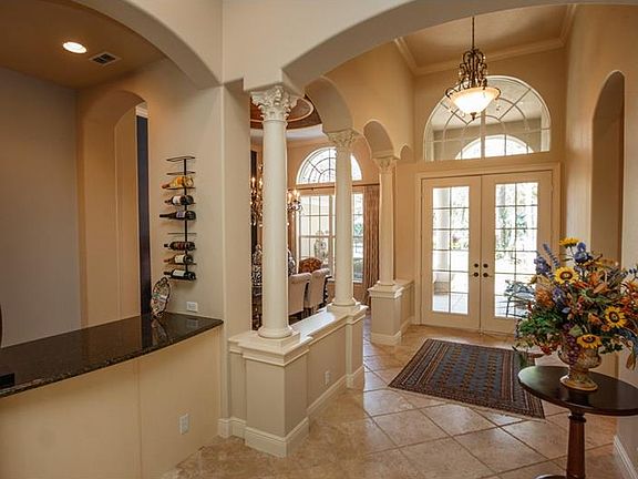 2nd image of 729 Bridgecreek Ct