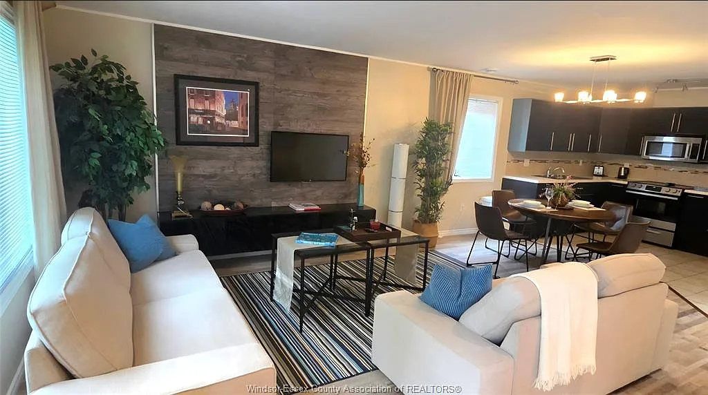 2 bed, 1.5 bath, $2,200 — Photo 4