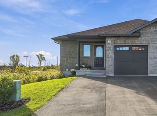 32 Cortland Cres, Quinte West, ON K8V0E9