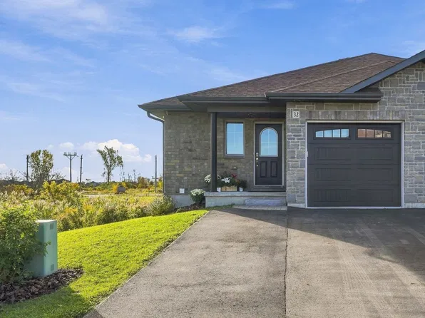 32 Cortland Cres, Quinte West, ON K8V 0E9
