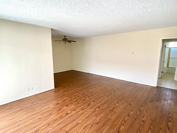 2nd image of 1449 Rexford Dr APT 5