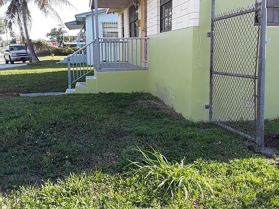 2nd image of 11940 W Golf Dr