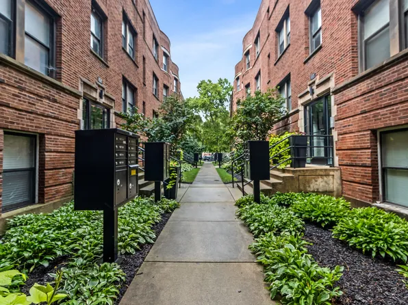 4527 S Drexel Blvd #3S, Chicago, IL 60653