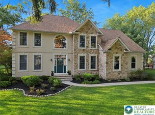 3195 Friedens Ln, Center Valley, PA 18034