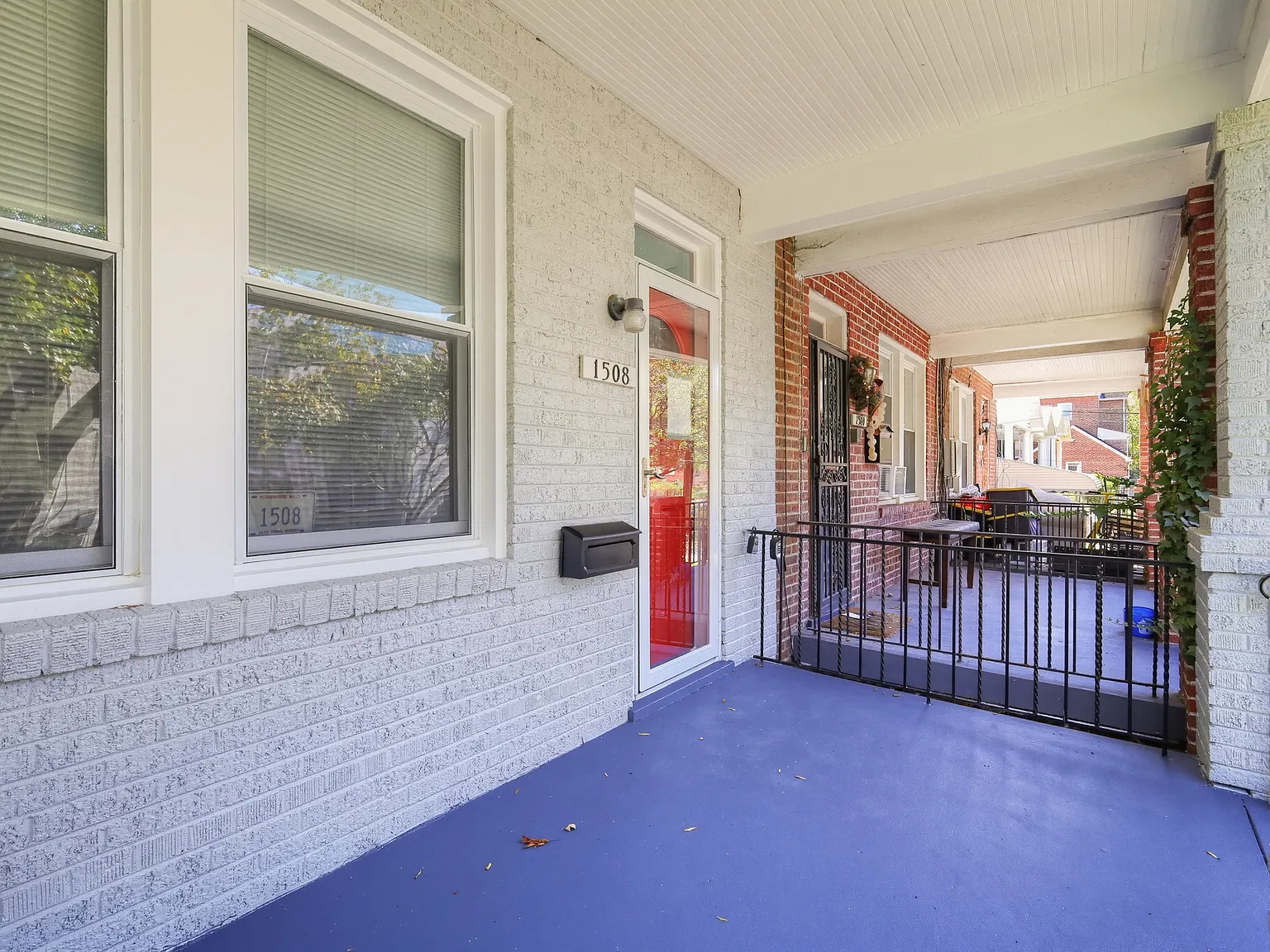 3 bed, 1238 sqft, $3,850 — Photo 1