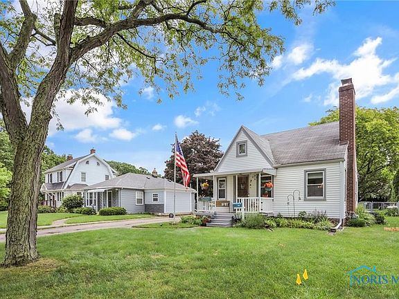 4th image of 3319 Mapleway Dr