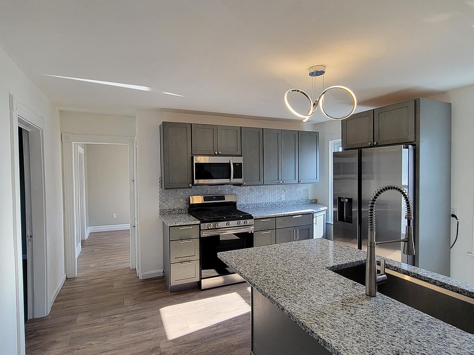 1012 Nobert St 2, Warren, RI 02885 Zillow