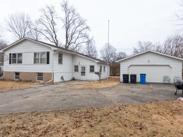 2920 Wrobel Ave, Michigan City, IN 46360