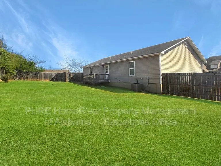 2200 Harrison St — Photo 17