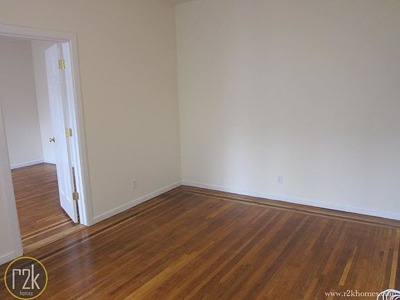 5th image of 2075 38th St APT 1B