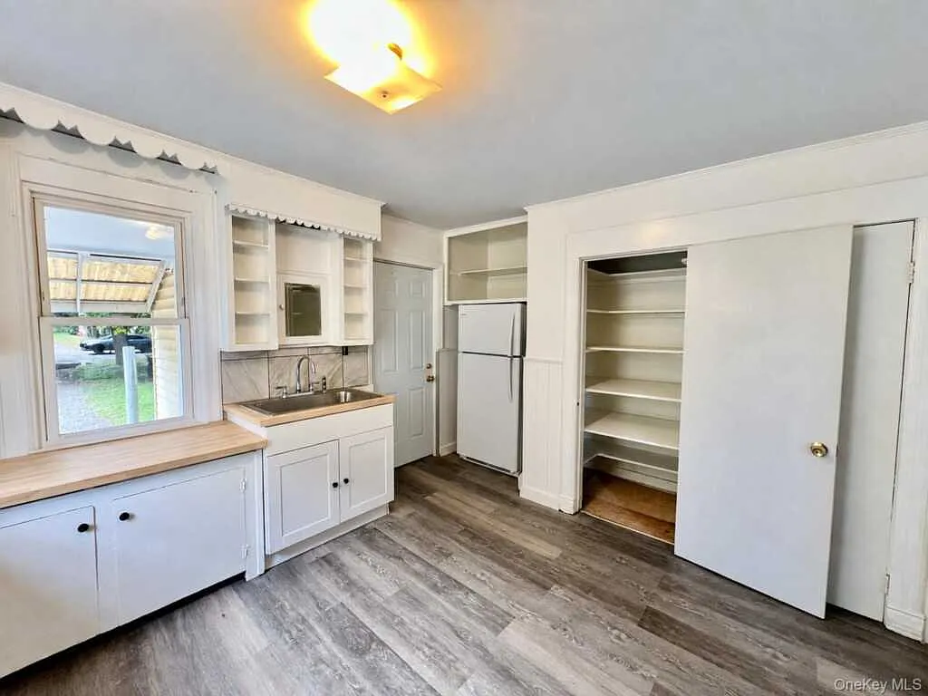 151 Orange Turnpike, Sloatsburg, NY 10974 — Photo 2