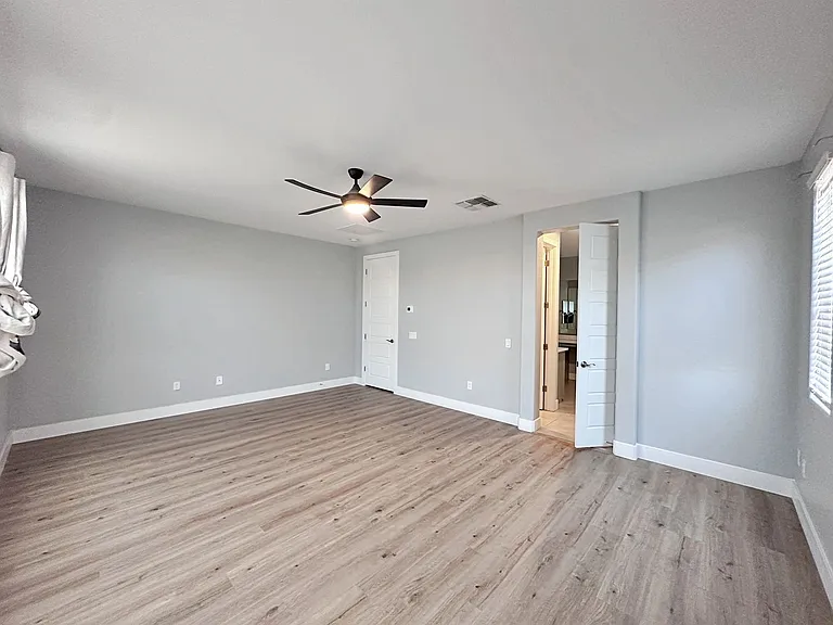 8154 Skye Quarry St — Photo 31