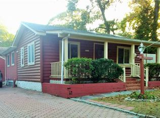 20 Garden Rd, Sound Beach, NY 11789
