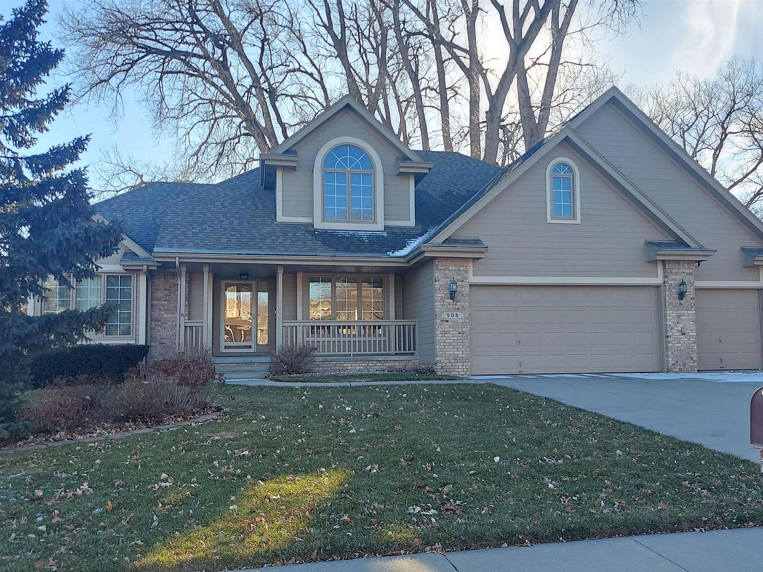 906 Shady Tree Ln, Papillion, NE 68046 Zillow