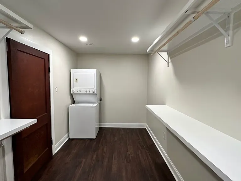 426 Bellevue St #A — Photo 8
