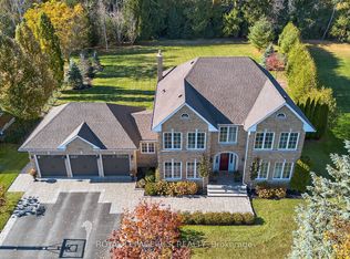 40 Campbell Dr, Uxbridge, ON L9P 1R5
