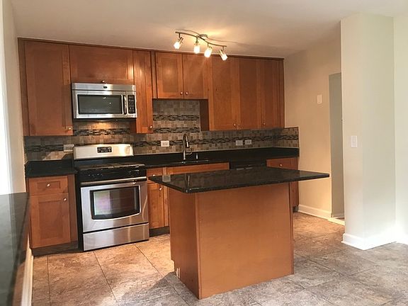 2nd image of 413 Hyde Park Ave