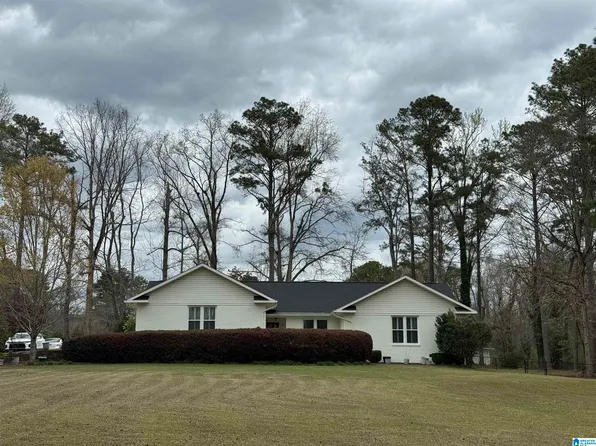 211 Edison Ave, Gadsden, AL 35904