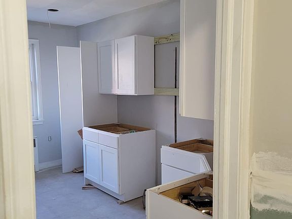 5th image of 6313 Everett Ave Floor 1