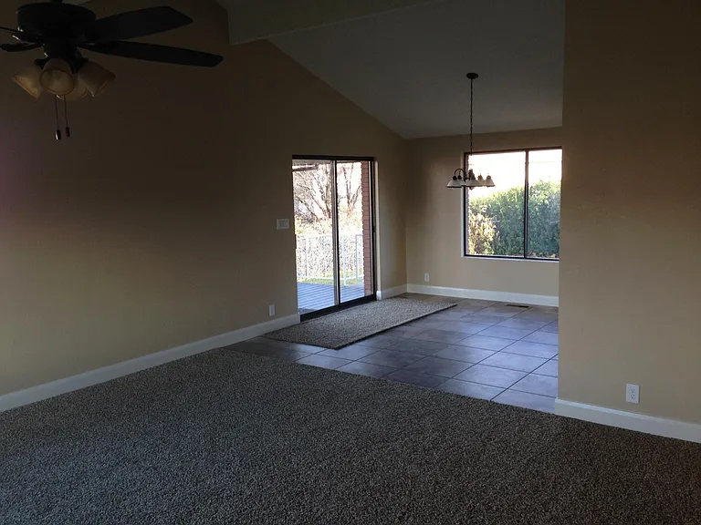 910 E Fort Pierce Dr N — Photo 15