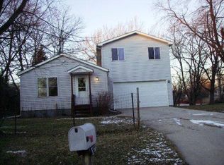 3006 18th Pl, North Chicago, IL 60064