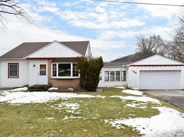 703 W Burns Valley Rd, Winona, MN 55987