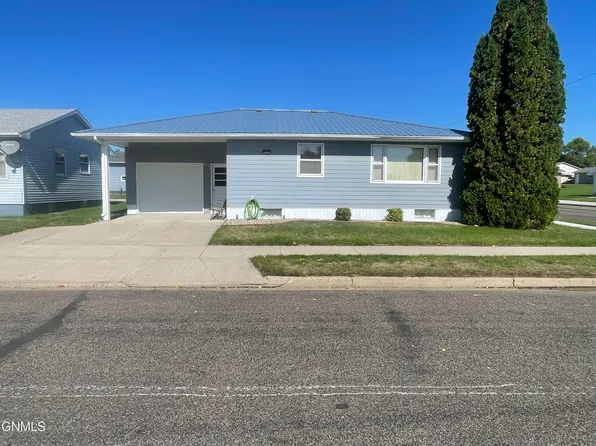 104 E Oak Ave, Linton, ND 58552