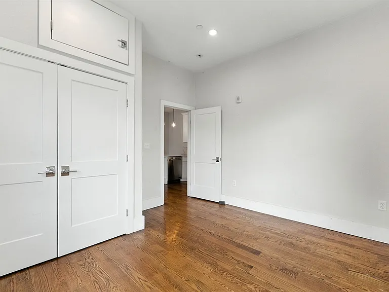 64 Gove St #1 — Photo 17
