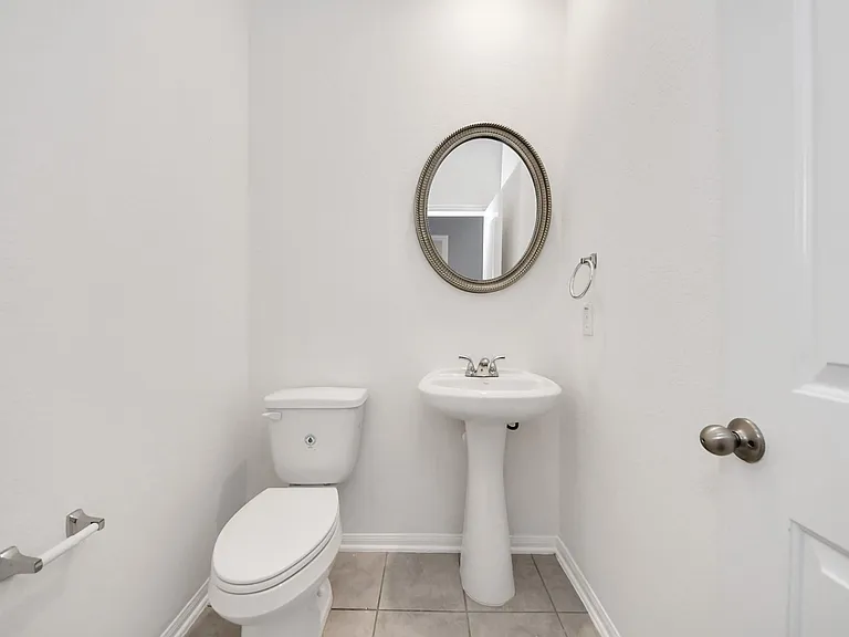 4919 Fairwater Ct — Photo 7