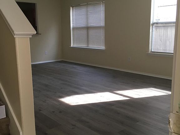 2nd image of 14938 Sunset Creek Dr