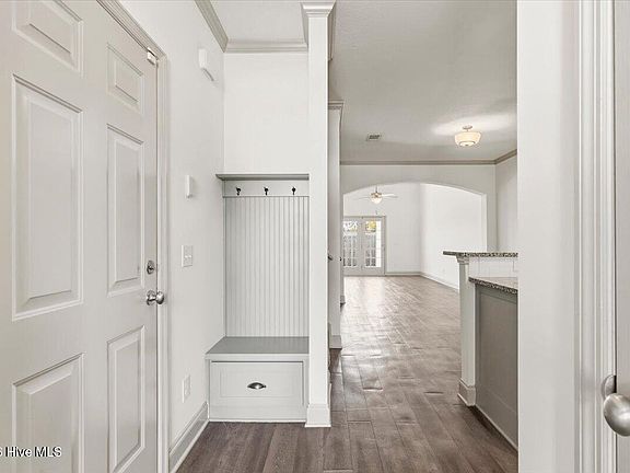 3rd image of 710 Buddy Court