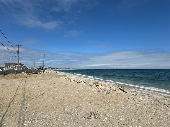 4th image of 238 238/242 E Beach Rd