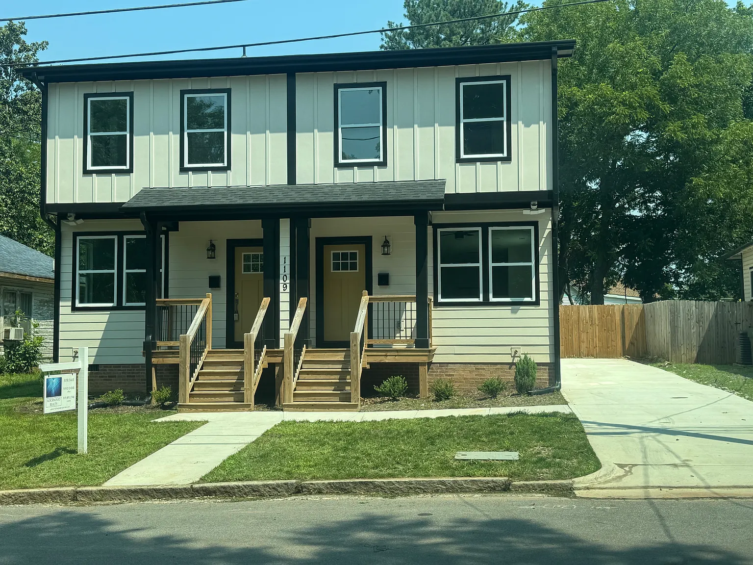 3 bed, 2.5 bath, 1495 sqft, $2,200 — Photo 4