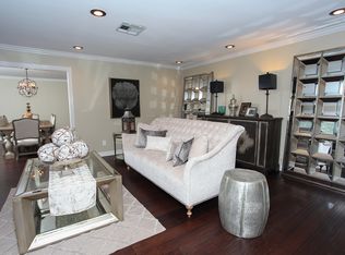 5835 Gladys Ave, Beaumont, TX 77706