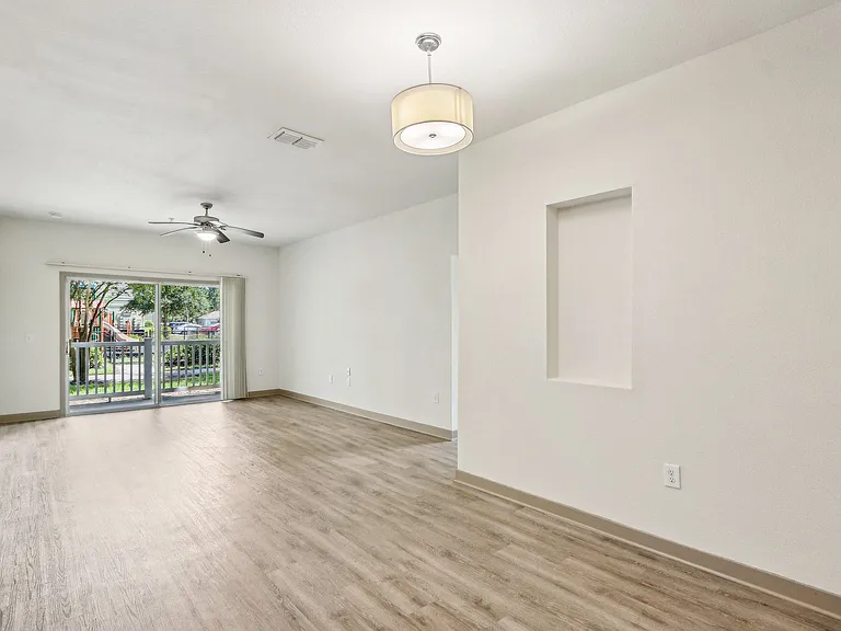 Oakleaf Plantation Apartments — Photo 47