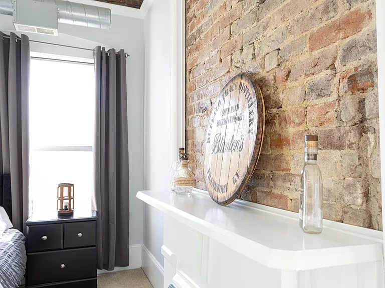 275 S Limestone St #240 — Photo 14
