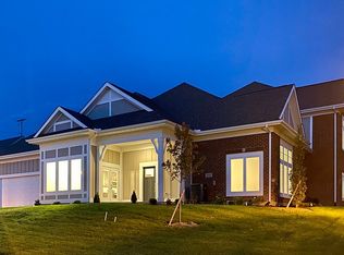 154 Pointe Oakwood Way, Oakwood, OH 45409