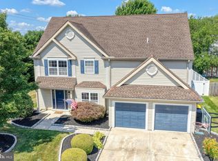 2 Heatherfield Way, Dover, DE 19904