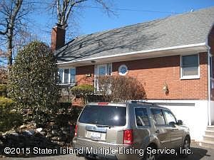 5th image of 129 Clarke Ave