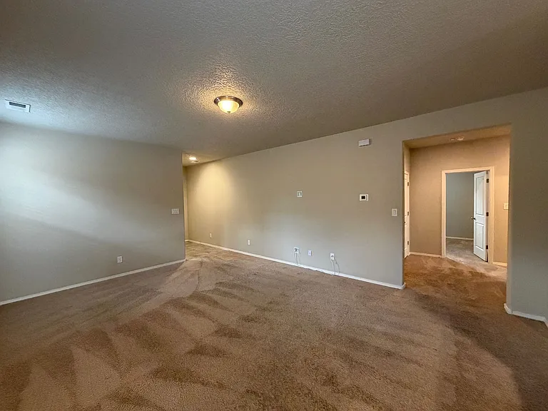 7005 Silver Moon Rd NW — Photo 8