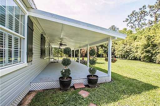 2nd image of 6140 Larkwood Ln