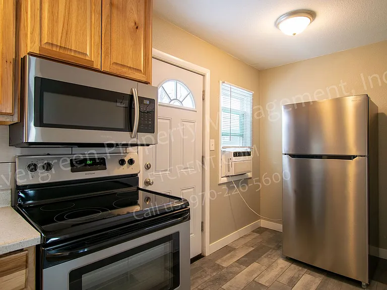 207 E Stuart St — Photo 8