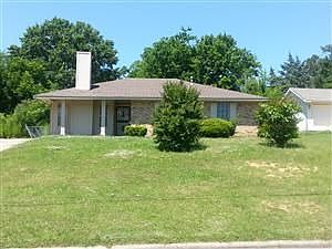 1st image of 2644 Westwood Dr