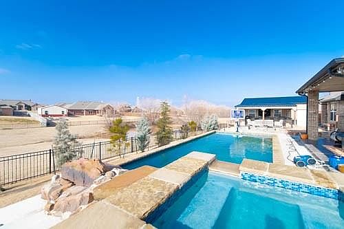 3rd image of 9909 Artena Ct