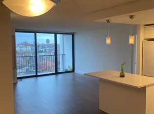 2015 S Finley Rd APT 803, Lombard, IL 60148