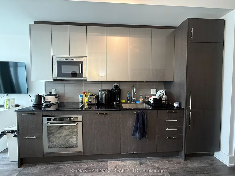 403 Church St #1506 — Photo 5